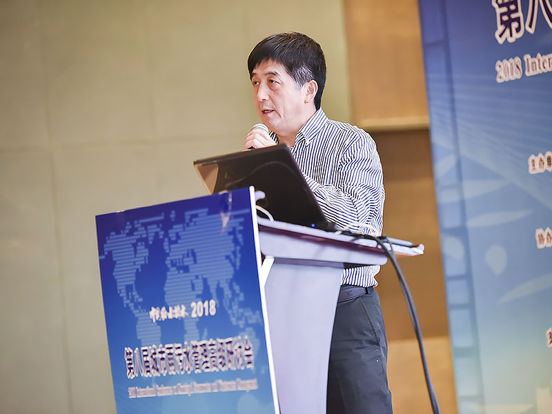 王靖华.jpg