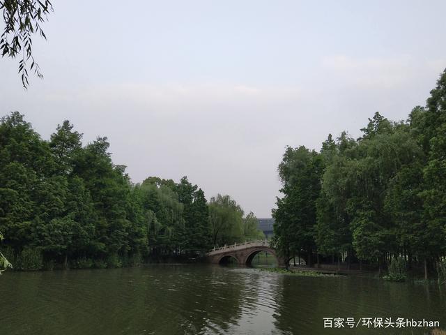 u=2296752810,3350558802&fm=173&app=49&f=JPEG.jpg