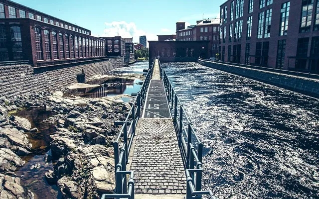 640.webp (52).jpg 640.webp (52).jpg