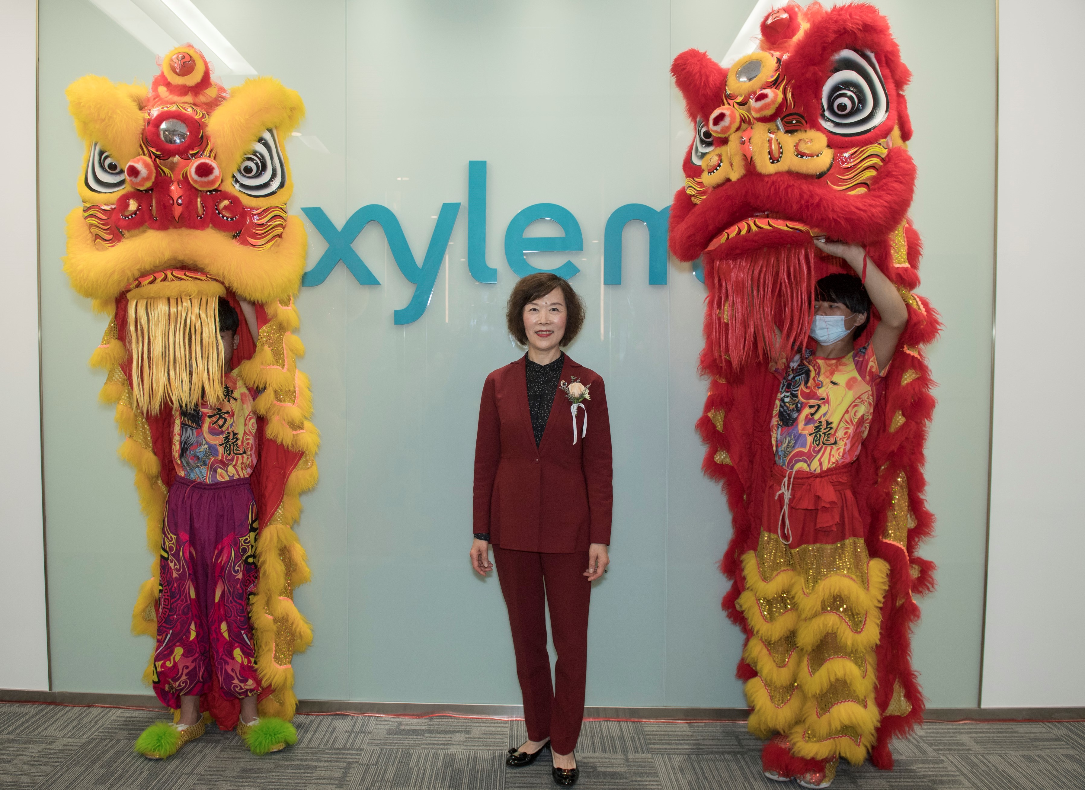 赛莱默中国及北亚区总裁吕淑萍祝愿赛莱默在深圳继往开来，宏图大展.jpg